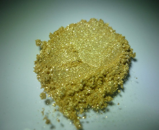 mica flash gold